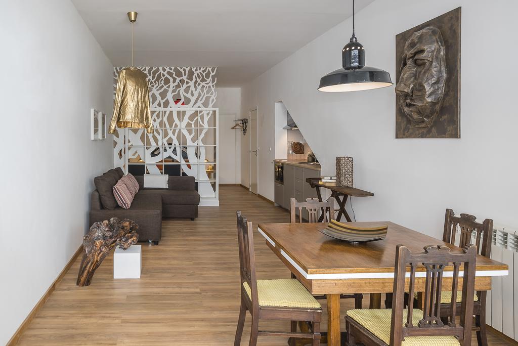 Art Apartment In Downtown Oporto Extérieur photo